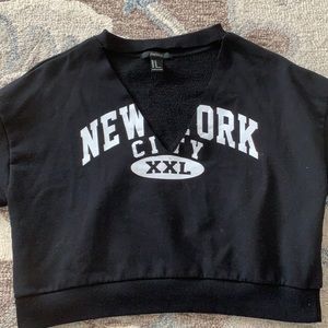 nyc long sleeve crop top